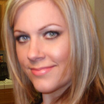 Renee Holman - Twitter Profile Picture of Renee Holman (@calirenee) on Twitter