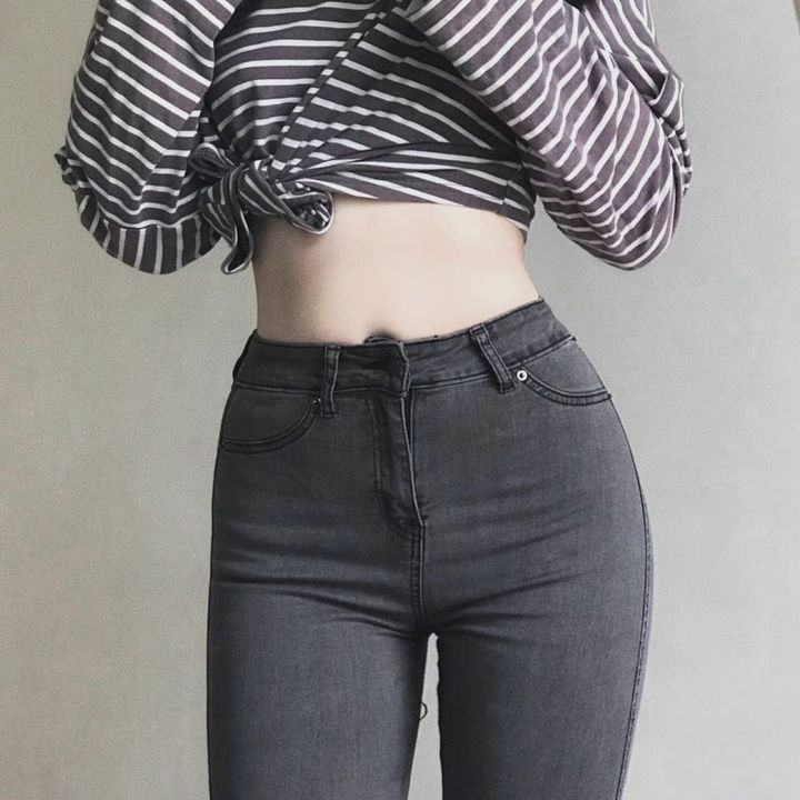 Profile Picture of bướm trên trái tim thủy tinh (@staceydulles28) on Tiktok