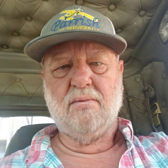Profile Picture of Justin Stevenson (@justfarming) on Poshmark