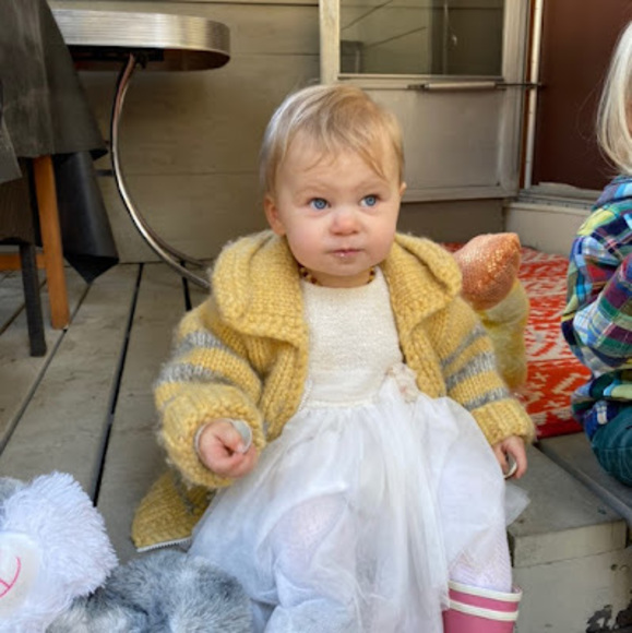 Profile Picture of Trish Lunder (@trishlunder) on Poshmark