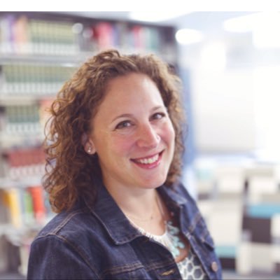 Profile Picture of Alexandra McConnell (@@asilvergoose) on Twitter