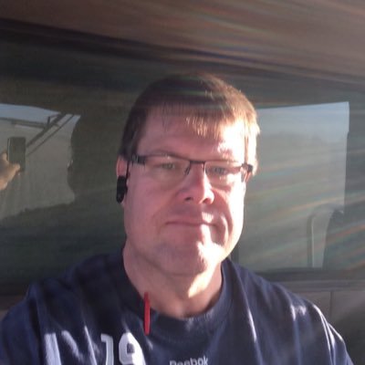 Profile Picture of Brian Hoven (@Lakeside4525) on Twitter