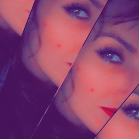 Profile Picture of Hailey Ray (@haileywild13) on Poshmark