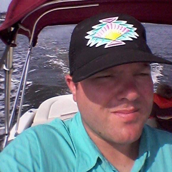 Profile Picture of Timothy Halewicz (@thalewicz) on Poshmark