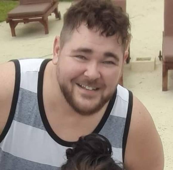 Profile Picture of Jason Pea (@fishmn062) on Poshmark