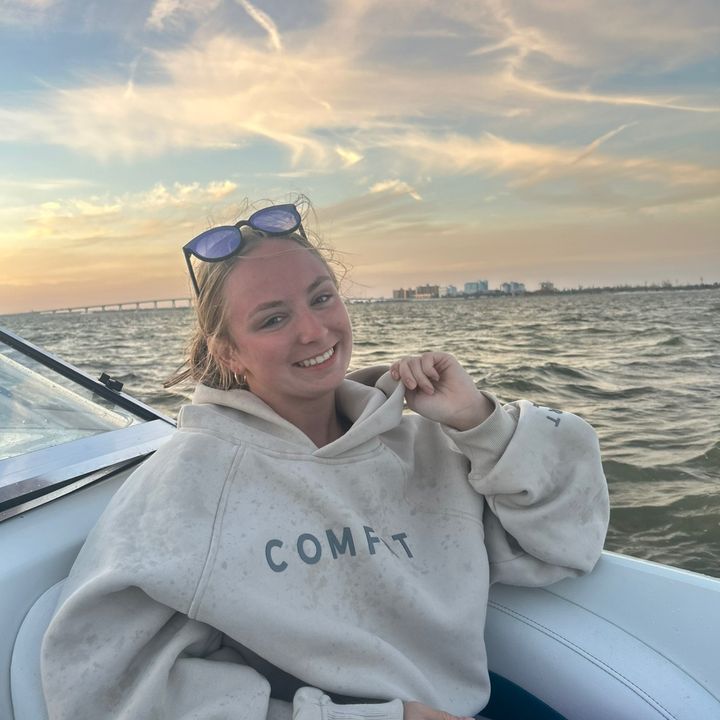 Profile Picture of kenzie_whiting (@kenzie_whiting) on Tiktok