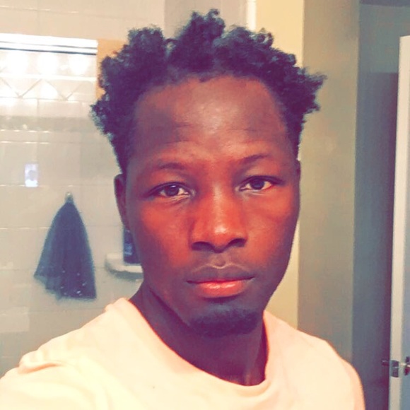 Profile Picture of Mohammed Dukely (@mohduke) on Poshmark