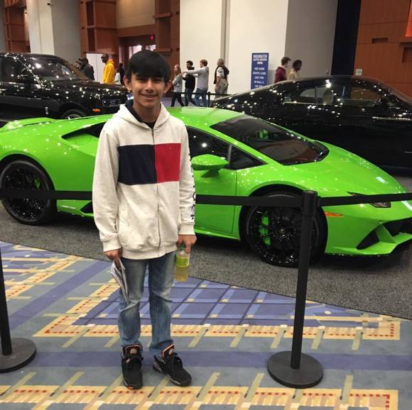 Profile Picture of Brian Orellana (@brianorellan548) on Poshmark