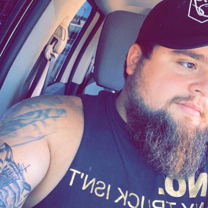 Profile Picture of Chris Laws (@@deezol_laws) on Tiktok