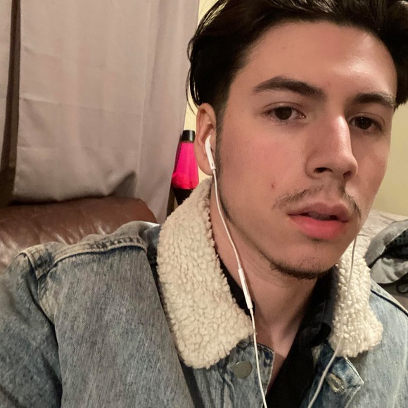 Profile Picture of Ivan Alex (@ivandterrible) on Poshmark