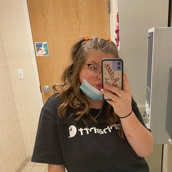 Profile Picture of Jade Marsh (@lmgsforlunch69) on Poshmark