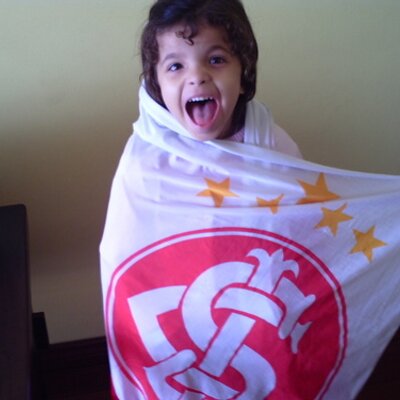 Profile Picture of Ana Julia Hendriel (@julia_stu) on Twitter