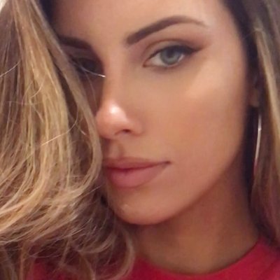 Profile Picture of Katherine McCarron (@_KatherineWebb) on Twitter