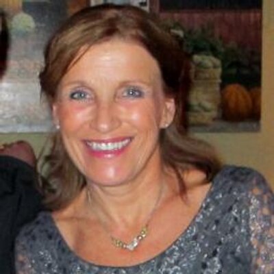 Profile Picture of Monique Simard (@MMSimardPWGSC) on Twitter