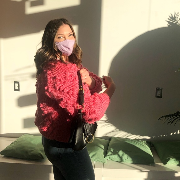 Profile Picture of Sabrina Wickware (@sabrinawickware) on Poshmark