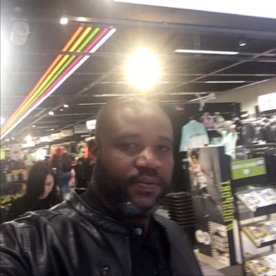 Profile Picture of Luis Napoles (@luisnapoles12) on Twitter