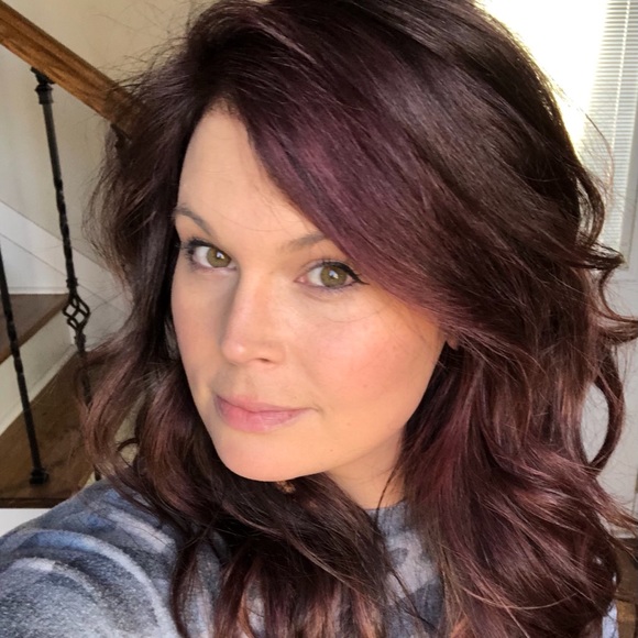 Profile Picture of Jessica Buttram (@buttram13) on Poshmark