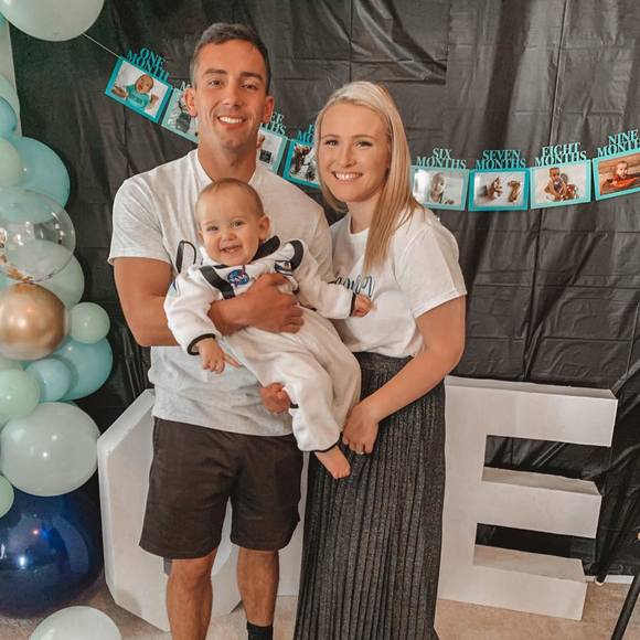 Profile Picture of Emily Tichnell (@emily_rae_15) on Poshmark