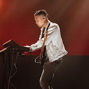 Profile Picture of Chris Chung (@chrismchung) on Youtube