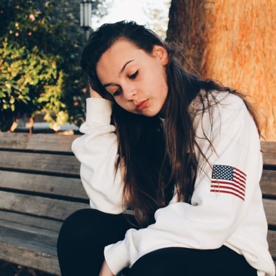 Profile Picture of Naomi Baron (@NaomiBar_On) on Twitter