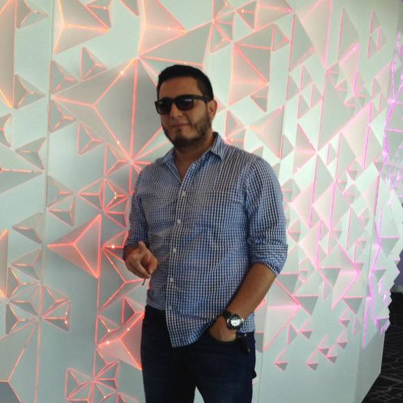 Profile Picture of Armando Sanchez (@ja_nf18) on Poshmark