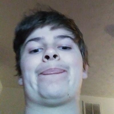 Profile Picture of Kyleechols (@Kyleechols14) on Twitter
