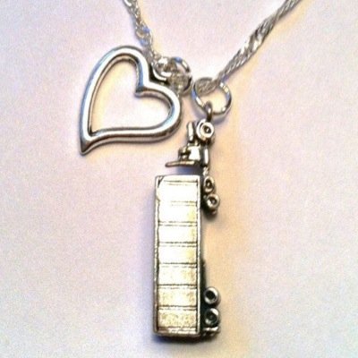 Profile Picture of Cami Wheeler (@CamiWheeler18) on Twitter