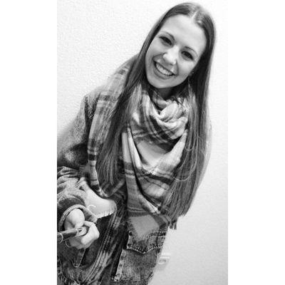 Profile Picture of Paulosquii (@PaulaLuque96) on Twitter