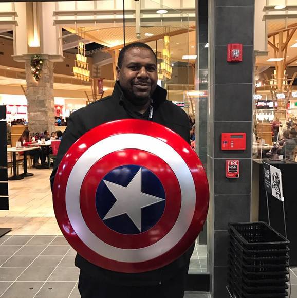 Profile Picture of Christopher Beasley (@perfect23) on Poshmark