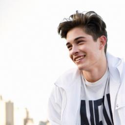 Profile Picture of Blake Perez (@blakeperez20) on Twitter