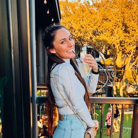 Profile Picture of Brooklyn Thomas (@brooklynnnn20) on Pinterest