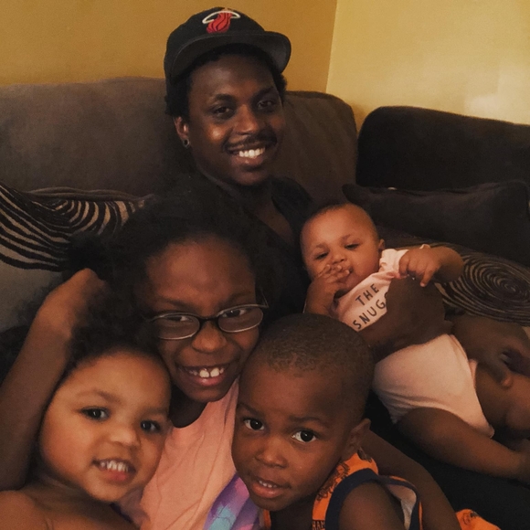 Profile Picture of Thomas Bishop (@danotoriustb) on Poshmark