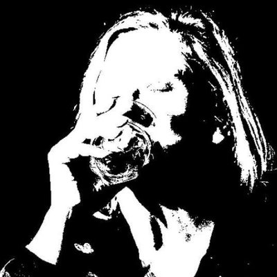 Profile Picture of Anne M Holmes (@AMHolmes711) on Twitter