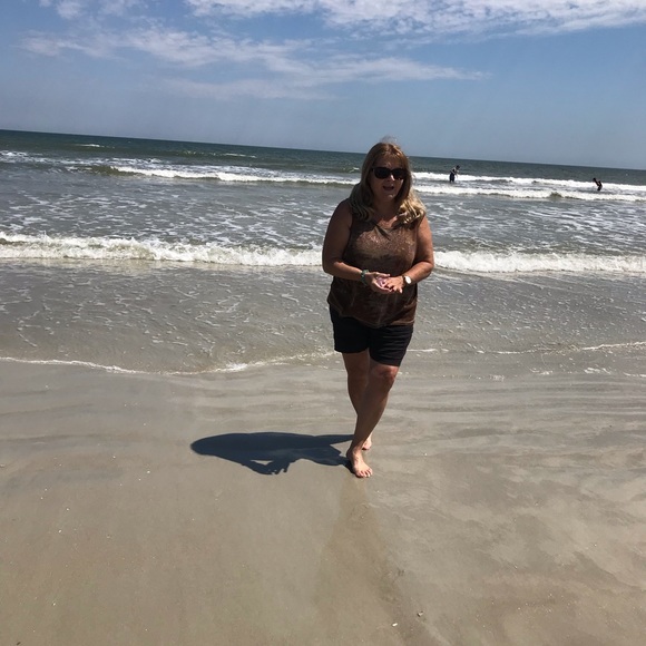 Profile Picture of Christine Sisson (@chriss2019) on Poshmark