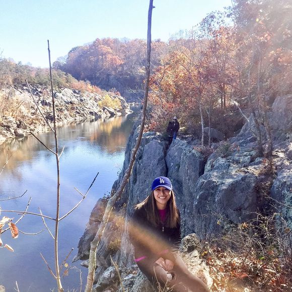 Profile Picture of Lisa Ikeda (@lisaaaaaa_i) on Poshmark