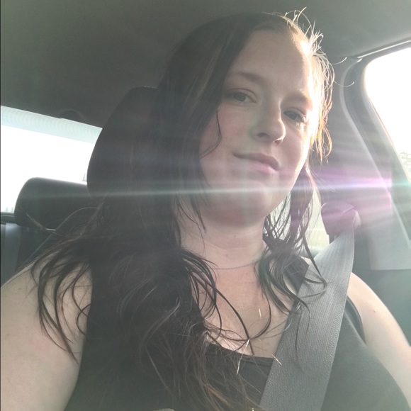 Profile Picture of Krystyna Sodorff (@krystynasodorfd) on Poshmark