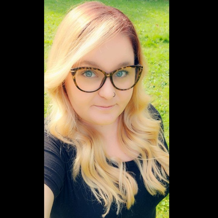 Profile Picture of Amanda DeFour (@pandalovesfrogs) on Tiktok