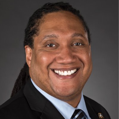 Profile Picture of Vernon Griffin (@VernGriffQue357) on Twitter