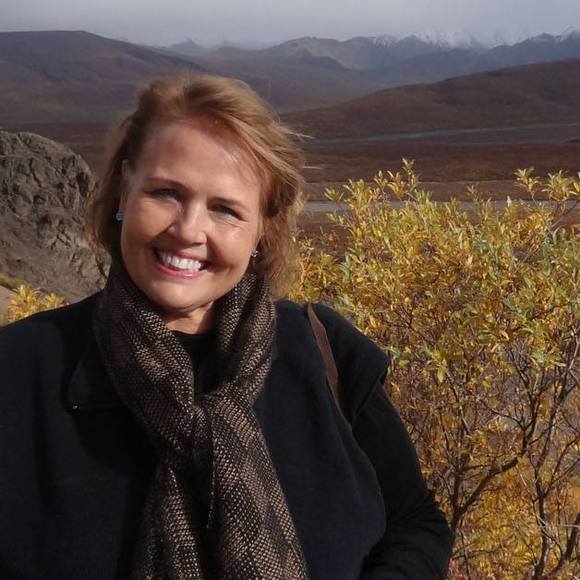 Profile Picture of Karen Rodning (@tollgas1) on Poshmark