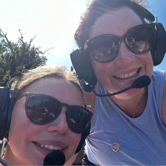 Profile Picture of Adrienne Keller (@adrienneauke238) on Poshmark