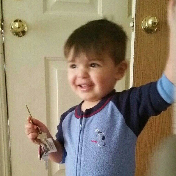 Profile Picture of James Holland (@squintz08) on Poshmark