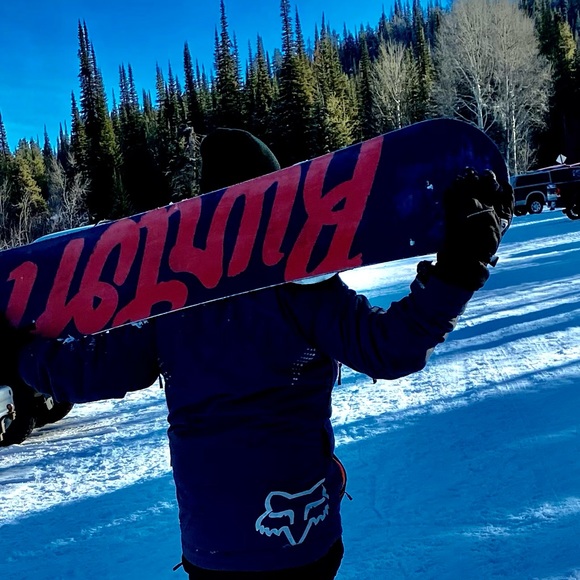 Profile Picture of Benjamin Becerra (@benjaminb876) on Poshmark