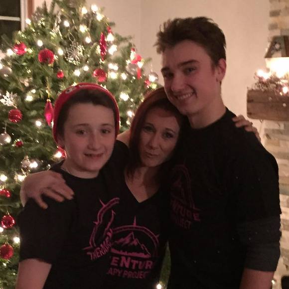 Profile Picture of Angela Ingraham (@angelaingraham) on Poshmark