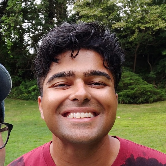 Profile Picture of Gaurav Puri (@gpuri94) on Poshmark