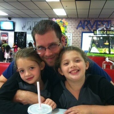 Profile Picture of James Swayze (@James72080) on Twitter