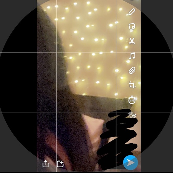 Profile Picture of Gelisaa Fontenette (@gelisaa) on Poshmark