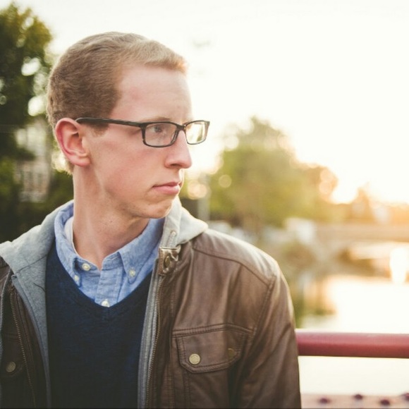 Profile Picture of Daniel Young (@btmn2118) on Poshmark