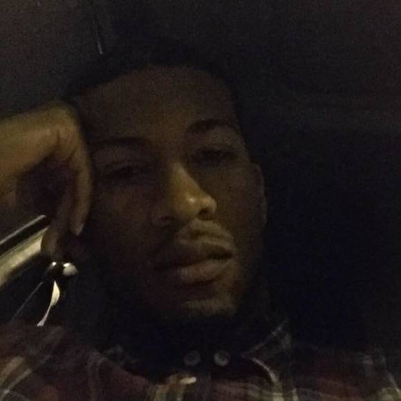 Profile Picture of Brandon Dodd (@bmore123456789) on Poshmark