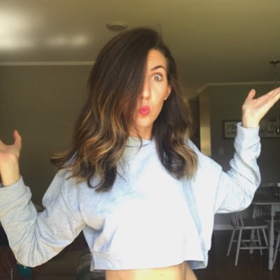 Profile Picture of Sara Kenney (@sarakenney93) on Twitter