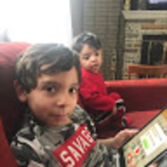 Profile Picture of Brenda Mascorro (@brendamascorro) on Poshmark